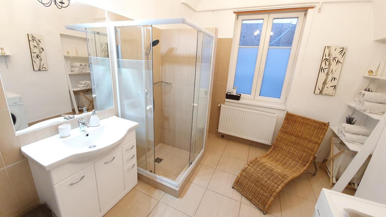 Varkeruelet Apartman 쇼프론 외부 사진