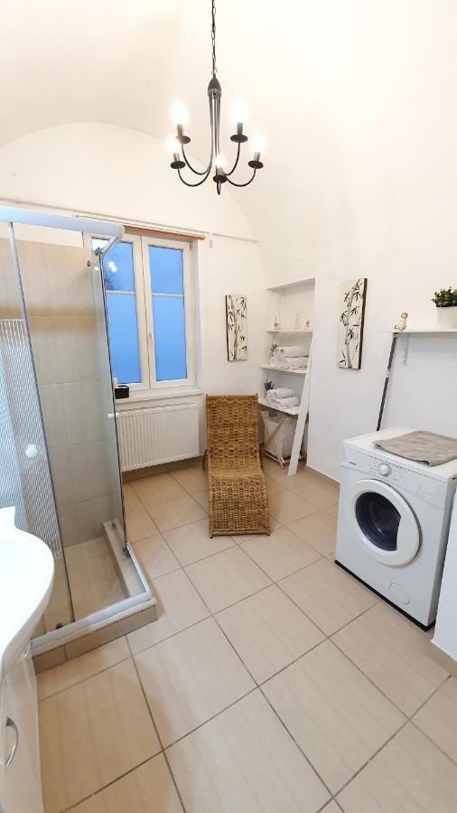 Varkeruelet Apartman 쇼프론 외부 사진